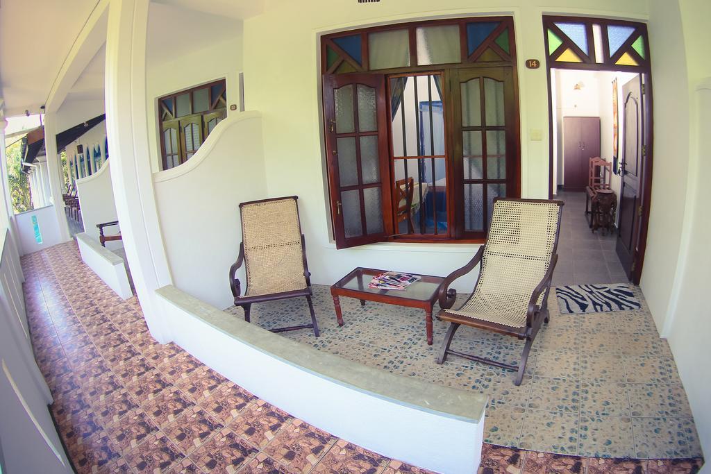 Mother'S Place Nimala Hikkaduwa Exterior foto